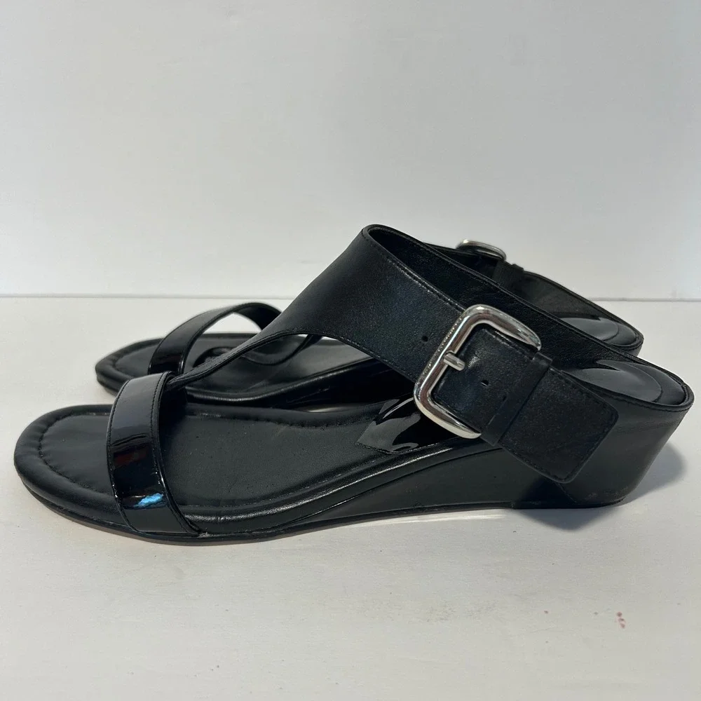 Donald Pliner Doli 4 Wedge Sandals Women 8.5 M Black Leather Patent Buckle Thong